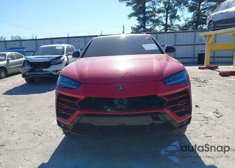 2021 Lamborghini Urus Graphite Capsule/Pearl Capsule z USA, uszkodzony, nr VIN ZPBUA1ZLXMLA13594